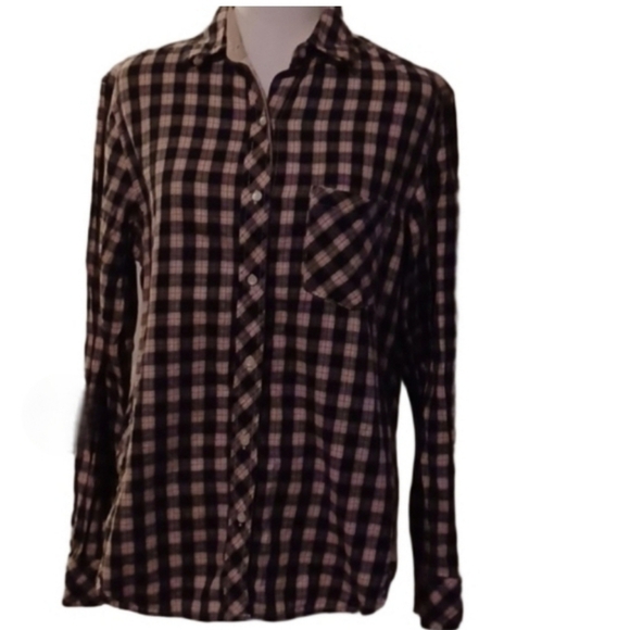 🌺Victoria's Secret Blue and White Casual Button Down Shirt - Picture 12 of 13